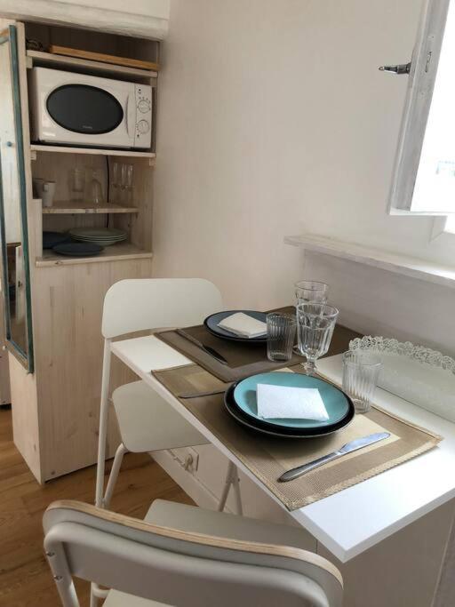 Esprit Cabine Versailles Buitenkant foto